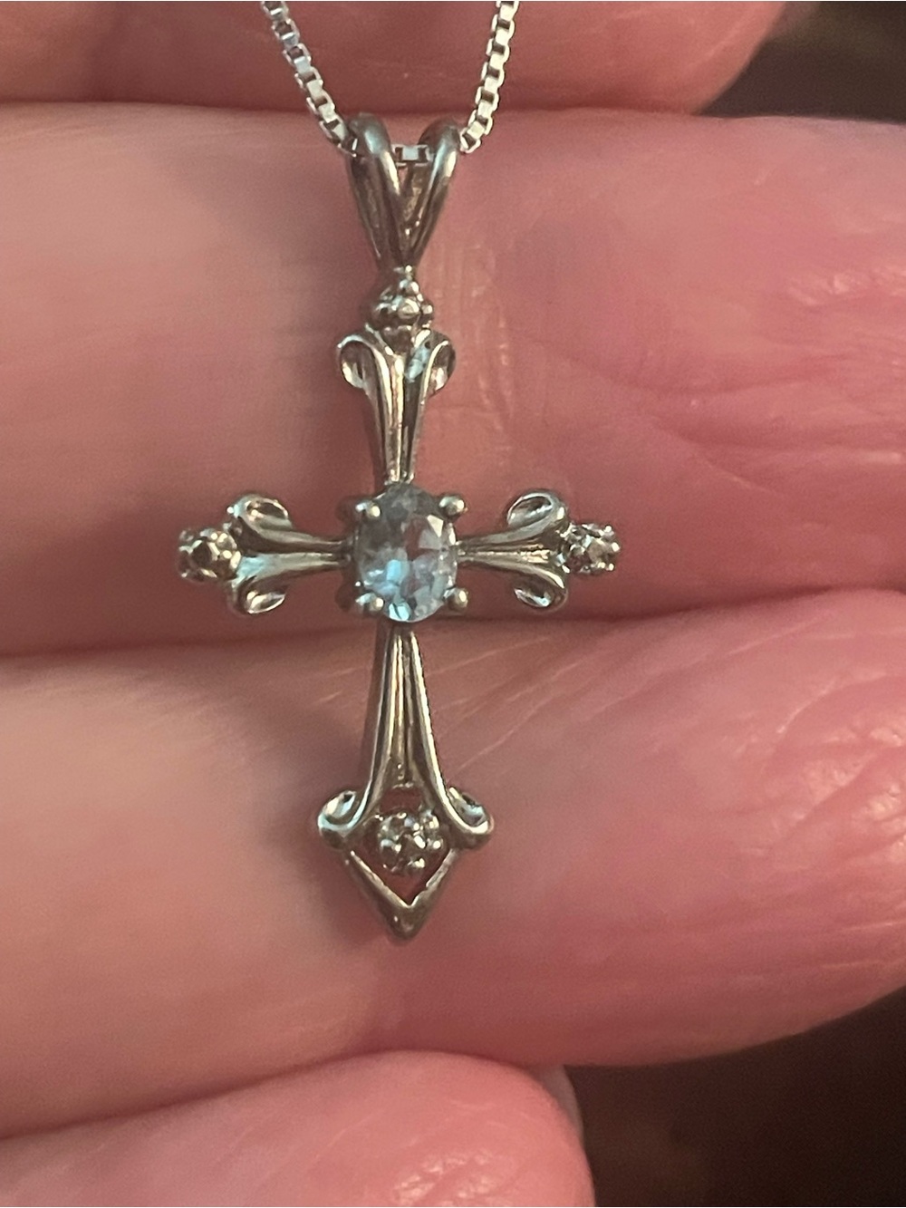 925 Sterling Silver Cross Pendant Necklace - Clear Gem Accent - Picture 5 of 5